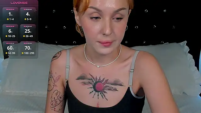 Snapshot of LianaFord chatting on November 16, 8:24 pm LianaFord online show from November 16, 8:24 pm