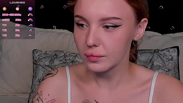 Snapshot of LianaFord chatting on February 26, 6:37 pm LianaFord online show from February 26, 6:37 pm