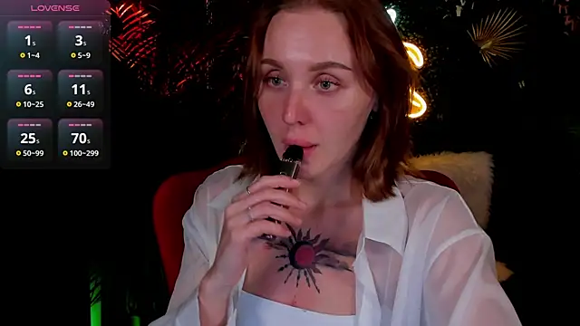 LianaFord online show from May 19, 5:53 pm