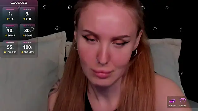 Snapshot of LianaFord chatting on March 9, 3:43 am LianaFord online show from March 9, 3:43 am