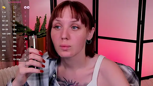 LianaFord online show from February 19, 5:48 am