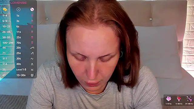 Snapshot of LianaFord chatting on June 12, 4:32 am LianaFord online show from June 12, 4:32 am