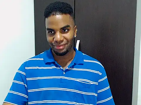 Rene hotman online show from November 3, 7:39 pm