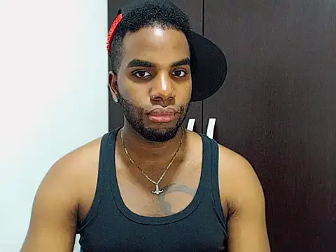 Rene hotman online show from November 10, 8:25 pm