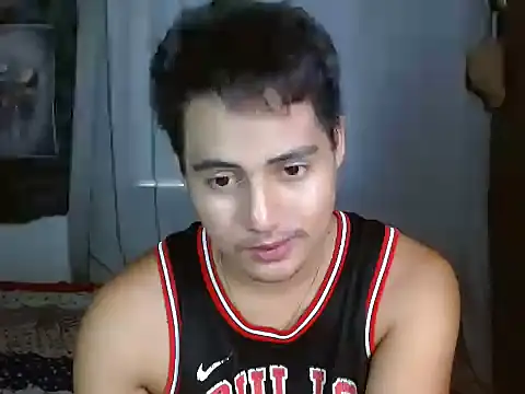 Snapshot of SKY-24 chatting on May 13, 4:41 am SKY-24 online show from May 13, 4:41 am