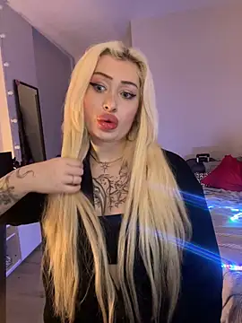 JennaLinn online show from April 29, 1:54 am
