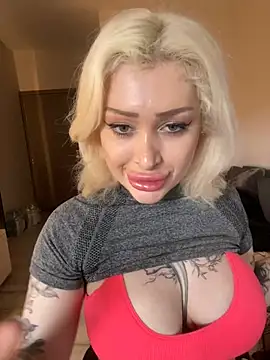 JennaLinn online show from April 10, 5:03 am