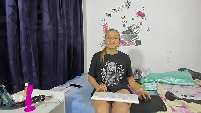 anthonela mature  online show from March 4, 2:06 am