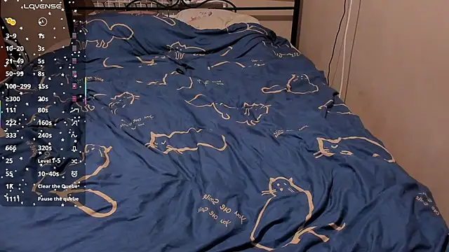 eva zero online show from April 10, 3:30 pm