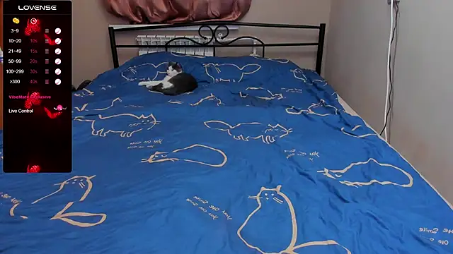 eva zero online show from October 26, 2:50 pm