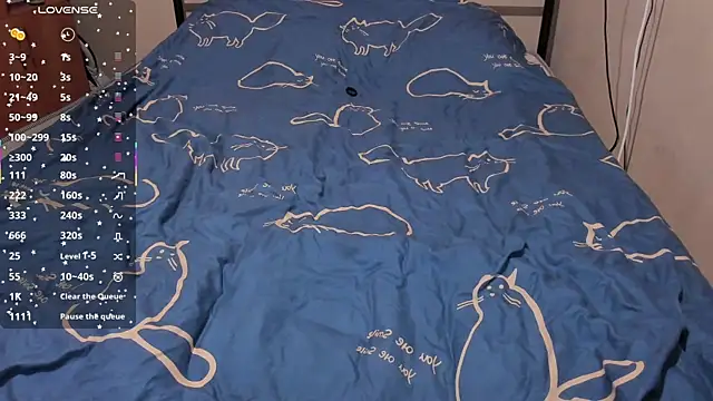 eva zero online show from April 3, 2:23 pm