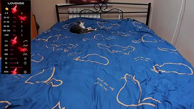 eva zero online show from October 5, 3:36 pm