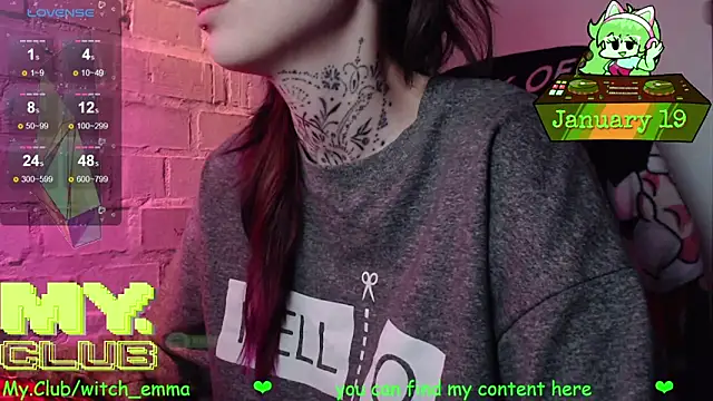 Witch Emma online show from January 19, 4:27 am