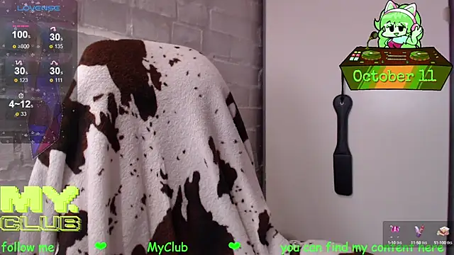 Witch Emma online show from October 11, 11:11 am