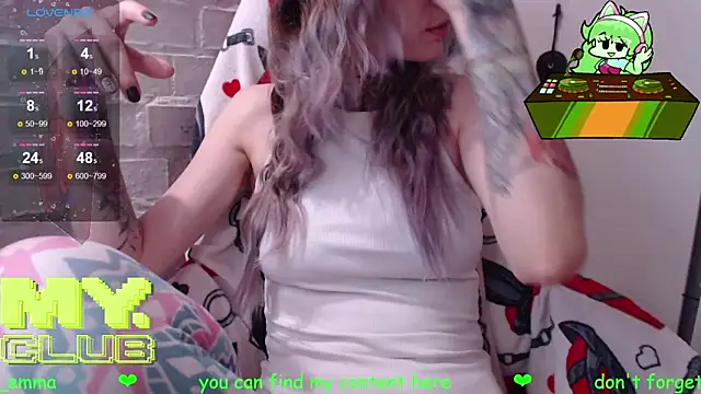 Snapshot of Witch_Emma chatting on July 21, 8:48 am Witch Emma online show from July 21, 8:48 am