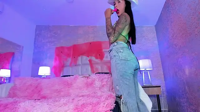 AntonellaRossi online show from October 13, 7:37 pm