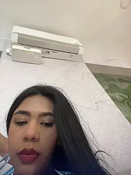 Snapshot of AntonellaRossi chatting on July 19, 1:52 pm AntonellaRossi online show from July 19, 1:52 pm