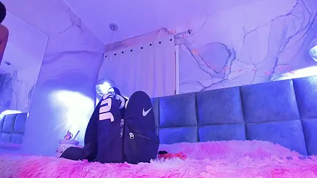 AntonellaRossi online show from March 11, 7:52 pm