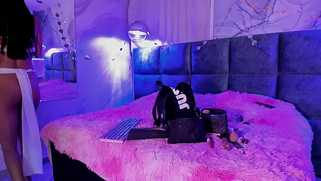 AntonellaRossi online show from February 22, 7:48 pm