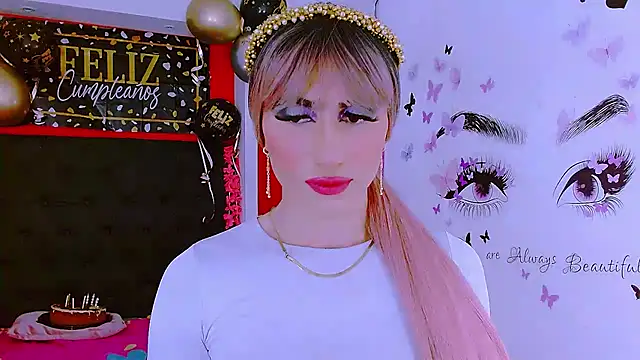 priscilahotker online show from February 26, 10:16 am