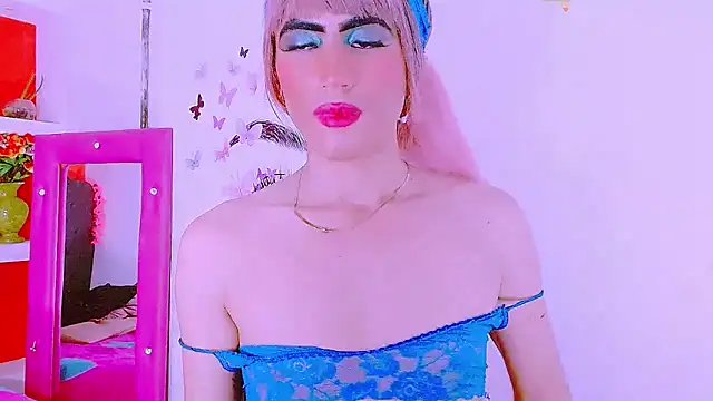 priscilahotker online show from February 15, 9:06 pm