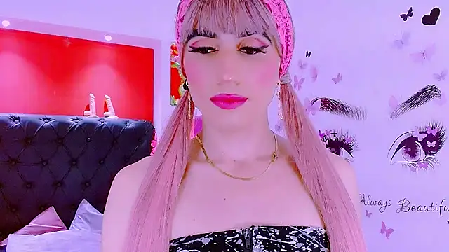 priscilahotker online show from March 11, 8:31 pm