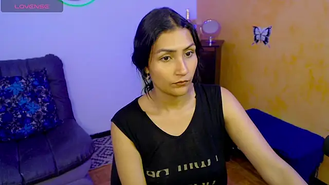 Snapshot of leah-666 chatting on December 29, 2:10 pm leah-666 online show from December 29, 2:10 pm