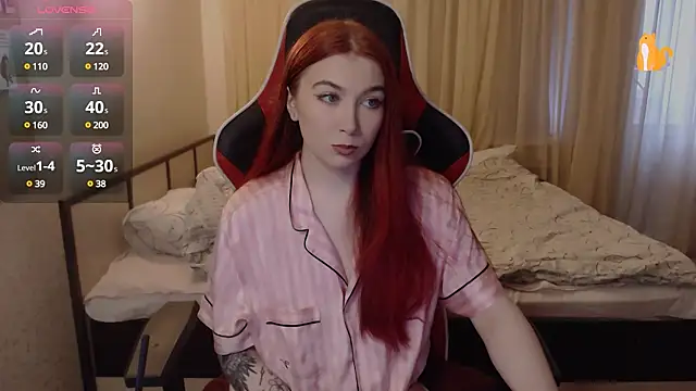 Cute lina online show from December 15, 11:12 am