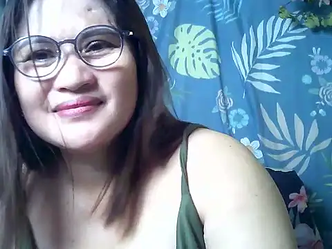 Snapshot of Amazing_Angel22 chatting on May 30, 3:13 am Amazing Angel22 online show from May 30, 3:13 am