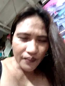 Snapshot of Amazing_Angel22 chatting on March 15, 4:21 pm Amazing Angel22 online show from March 15, 4:21 pm