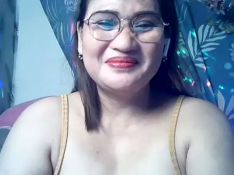 Amazing Angel22 online show from April 12, 5:05 pm