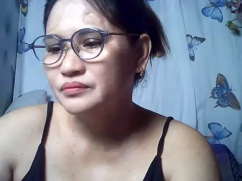 Snapshot of Amazing_Angel22 chatting on June 21, 10:15 pm Amazing Angel22 online show from June 21, 10:15 pm