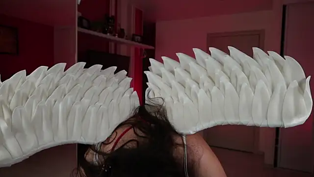 Roni Tailed online show from February 14, 6:19 pm