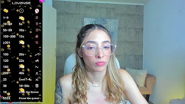 Snapshot of barbie_scoth_ chatting on February 25, 9:37 pm barbie scoth online show from February 25, 9:37 pm