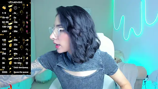 Snapshot of barbie_scoth_ chatting on October 5, 7:59 pm barbie scoth online show from October 5, 7:59 pm