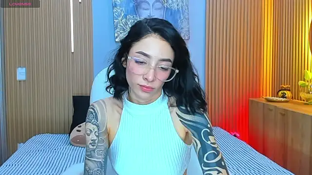 Snapshot of barbie_scoth_ chatting on June 5, 9:42 pm barbie scoth online show from June 5, 9:42 pm
