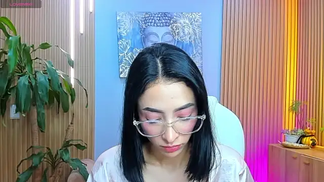 barbie scoth  online show from May 1, 9:42 pm