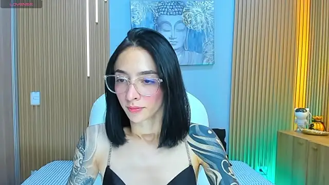 Snapshot of barbie_scoth_ chatting on May 26, 8:29 pm barbie scoth online show from May 26, 8:29 pm