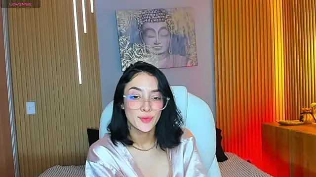 Snapshot of barbie_scoth_ chatting on June 8, 2:12 am barbie scoth online show from June 8, 2:12 am