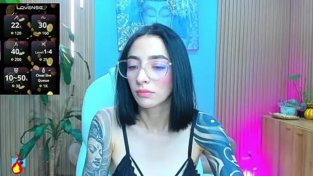 barbie scoth  online show from April 4, 9:43 pm
