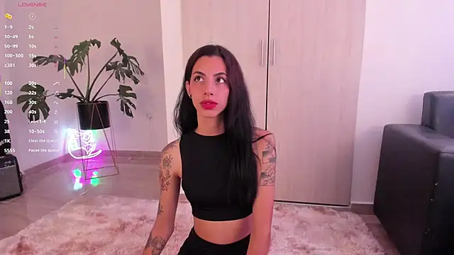 labrika  online show from February 11, 1:55 pm