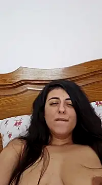 Snapshot of NathalieDream chatting on March 12, 11:10 am NathalieDream online show from March 12, 11:10 am