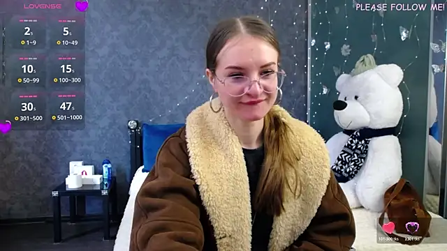 KateJonson online show from February 28, 7:30 am