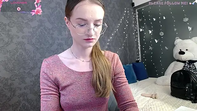 KateJonson online show from June 2, 6:46 am