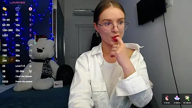 Snapshot of KateJonson chatting on March 10, 12:06 pm KateJonson online show from March 10, 12:06 pm