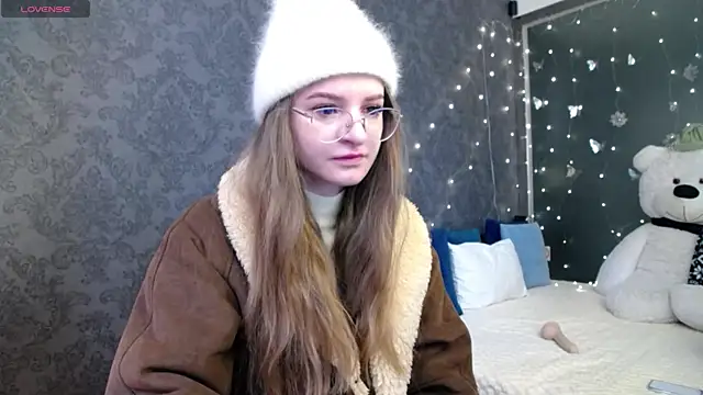 KateJonson online show from February 26, 7:41 am