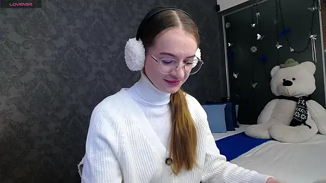 KateJonson online show from November 26, 7:41 am