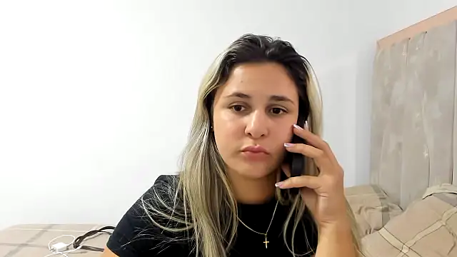 Lana Sofia1 online show from September 19, 10:47 pm
