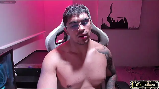 x-odixeo online show from December 5, 1:38 am