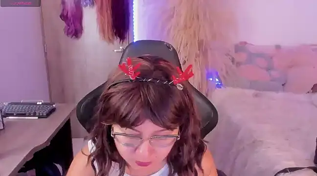 Snapshot of Lady_Ryoko chatting on January 4, 3:39 pm Lady Ryoko online show from January 4, 3:39 pm
